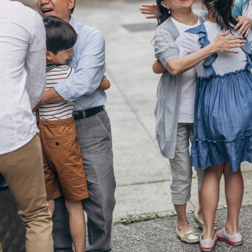 🎄 How to Stay Sane When Visiting In-Laws for the Holidays